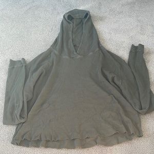 Brandy Melville small cropped long sleeve